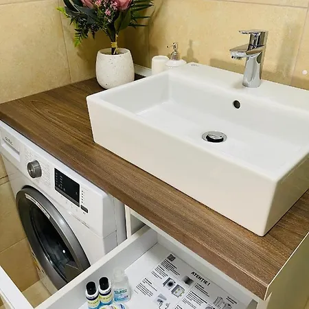 Marina Evo - Garsoniera 21 *